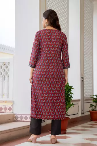 Maroon printed cotton blend fancy straight trousers with dupatta