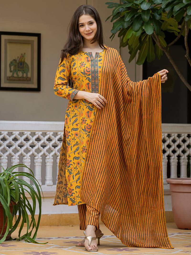 Yellow printed cotton blend fancy straight trousers with dupatta