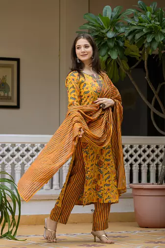 Yellow printed cotton blend fancy straight trousers with dupatta