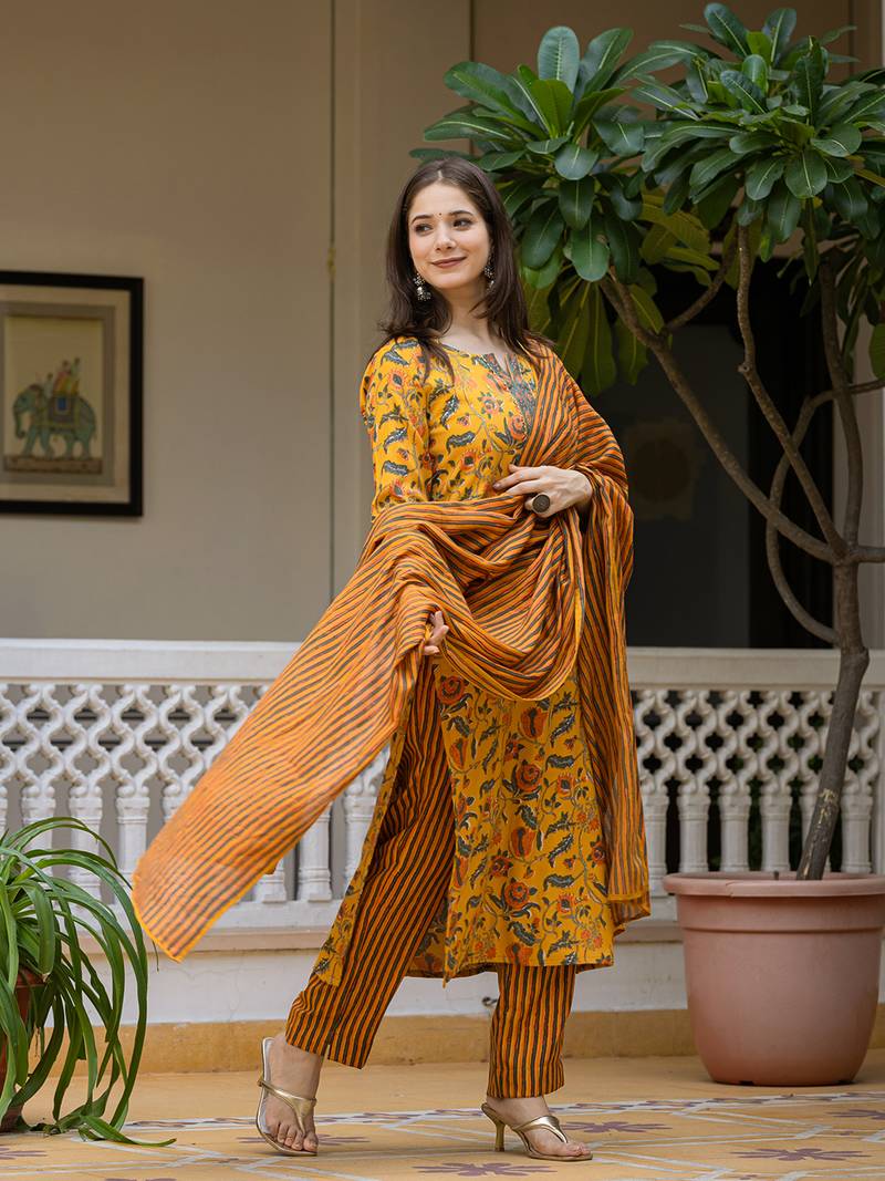 Yellow printed cotton blend fancy straight trousers with dupatta