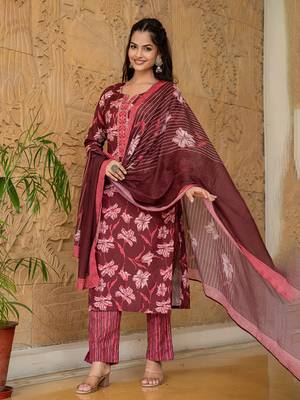 Maroon printed cotton blend fancy straight trousers with dupatta 1