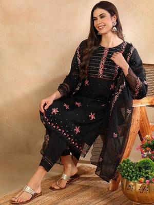 Women Black solid silk blend embroidered fancy straight kurta trousers with dupatta 1