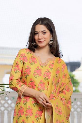 Green solid rayon blend printed fancy straight kurta trousers with dupatta