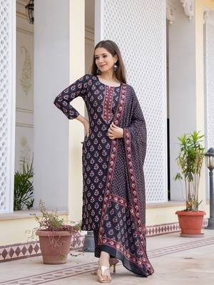 Women Black color cotton blend printed fancy flared kurta trousers with dupata 1