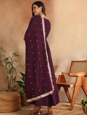 Burgundy color georgette embroidered fancy kurta with dupatta 4