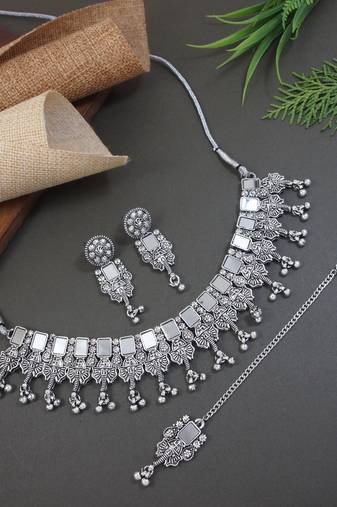 Ethnic stylish boho silver oxidised mirror work choker necklace jewellery set with earrings & maang tikka