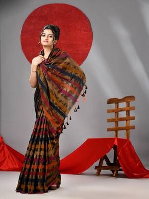 Multicolour and golden stripe handloom saree with unstiched blouse piece 1