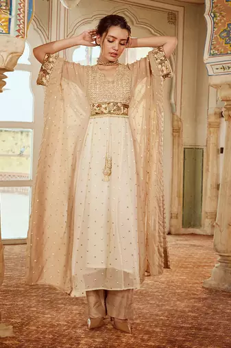 Beige embroidered kaftan set