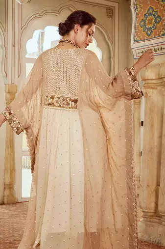 Beige embroidered kaftan set