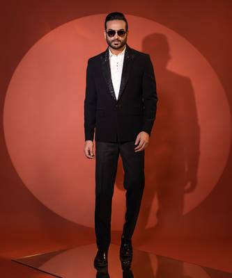 Black stretch blazer set 1