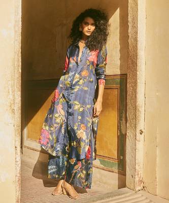Navy Blue Silk Multicolor Floral Printed Kurta Set 2