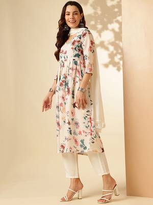 White Digital Print Cotton Rayon Fabric Straight Kurta Pant and Dupatta Set 3