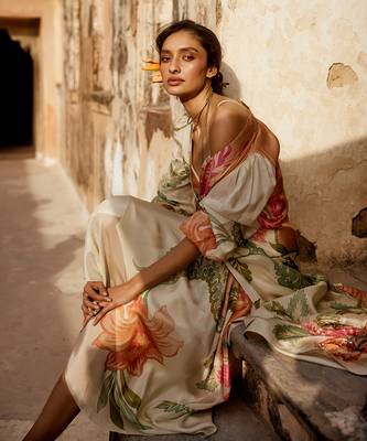 Ivory and multicoloured pastel floral printed jacket set 4