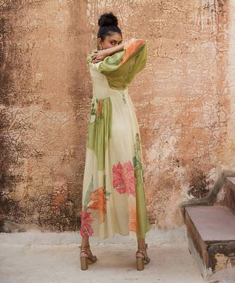 Green habutai printed floral dress 4