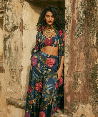 Blue jacket organza printed floral sweetheart trouser set 2