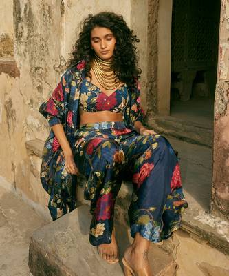 Blue jacket organza printed floral sweetheart trouser set 3