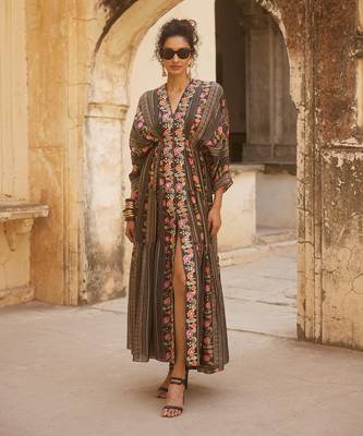 Black habutai printed kaftan with inner 1