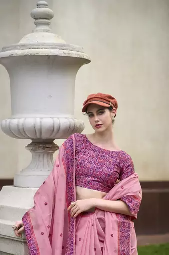 Purple Designer Weaving Soft Linen Saree With Blouse