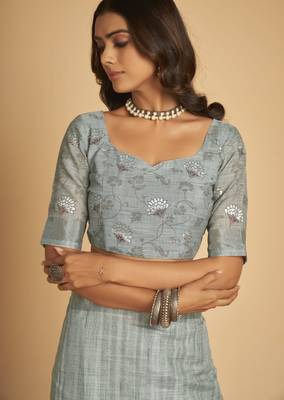 Grey plain linen saree with blouse 9