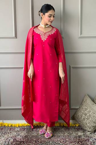 Rani pink viscose chanderi thread embroidery work with jacquard woven dupatta kurta pant set
