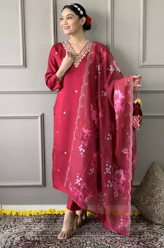 Rani pink viscose chanderi thread embroidery work with printed dupatta kurta pant set