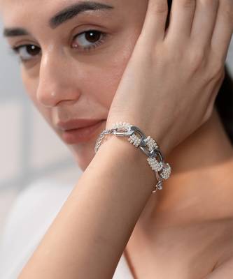 Silver snowflake link bracelet 1