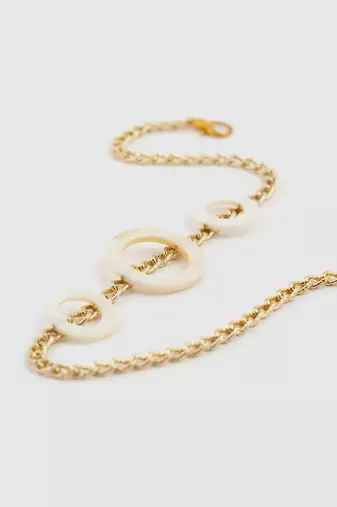 White trinity lustre necklace
