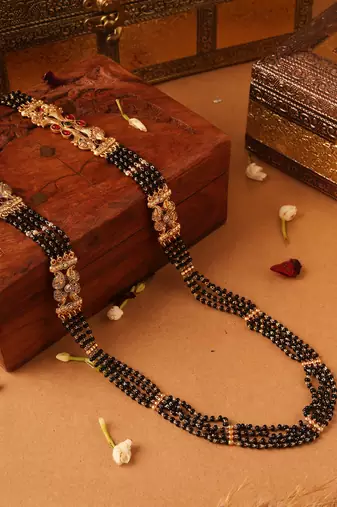 Multicolour krishna motif necklace
