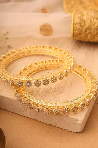 Gold stone alloy bangles