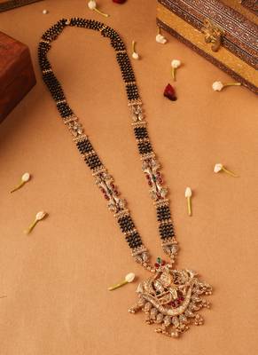 Multicolour krishna motif necklace 3