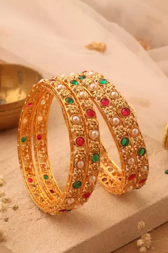 Gold studded jewellery alloy bangles
