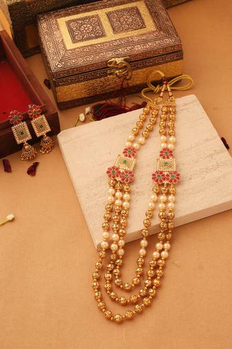 3 layered multicolour necklace set with earrings