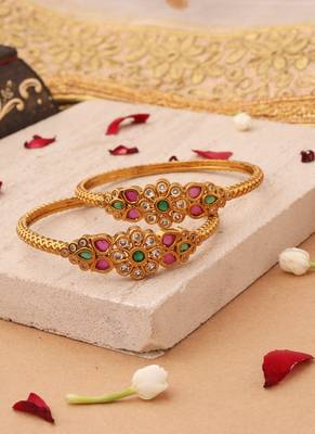 Charming Blossom: Thin Gold-Plated Bangle with Pink Flower and Gemstone Accents 4