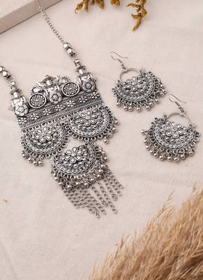 Statement oxidized necklace set with pendant for navratri 2
