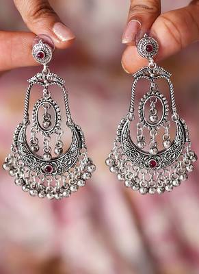 Silver alloy earrings 1