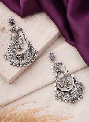 Silver alloy earrings 4