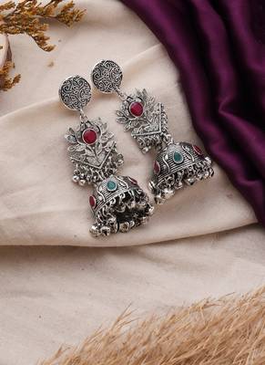 Silver alloy earrings 3