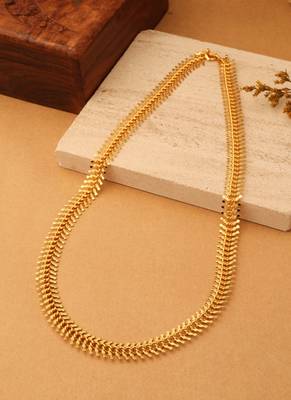 Crimson Elegance Gold-Plated Chain 4