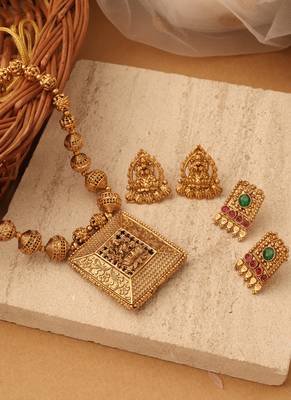 Eternal Grace Gold Plated Reversible Necklace Set 4