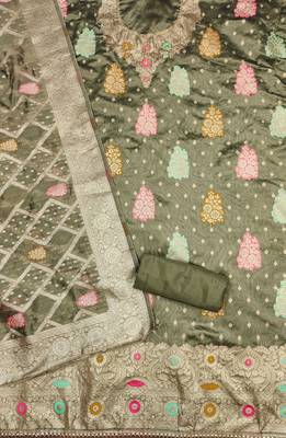 Graceful green banarasi jacquard weaving dress material with dupatta 2