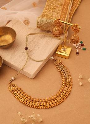 Goddess motif necklace and earring set 1
