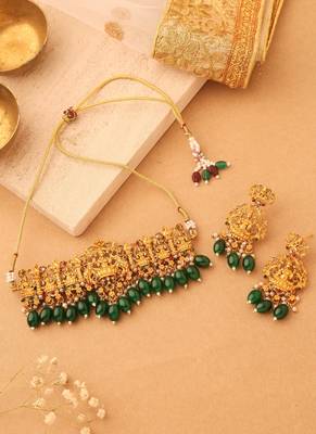 Necklace with Laxmi Motif and Green Stone Earrings 1