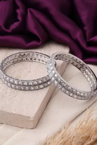 Modern Fusion: Silver Bangles with Square Diamond Engravings
