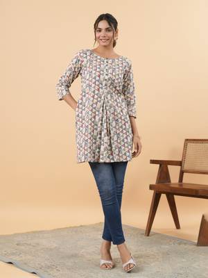 Janasya women's off white cotton geometric regular tunic 1