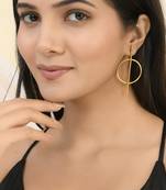 Beautiful gold tone long earrings