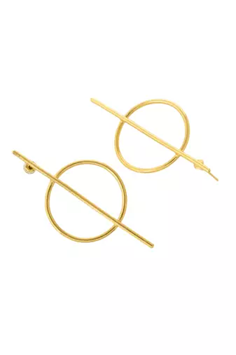 Beautiful gold tone long earrings