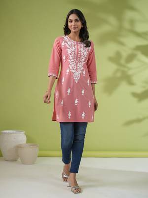 Janasya women's peach cotton chikankari regular tunic 1
