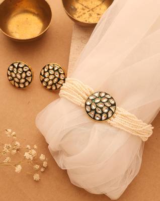 Pearl Choker with Kundan & Meenakari Work 3