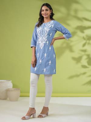 Janasya women's blue cotton embroidered regular tunic 4