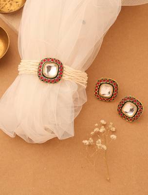 Pearl Choker with Square Kundan Stone Pendant 2